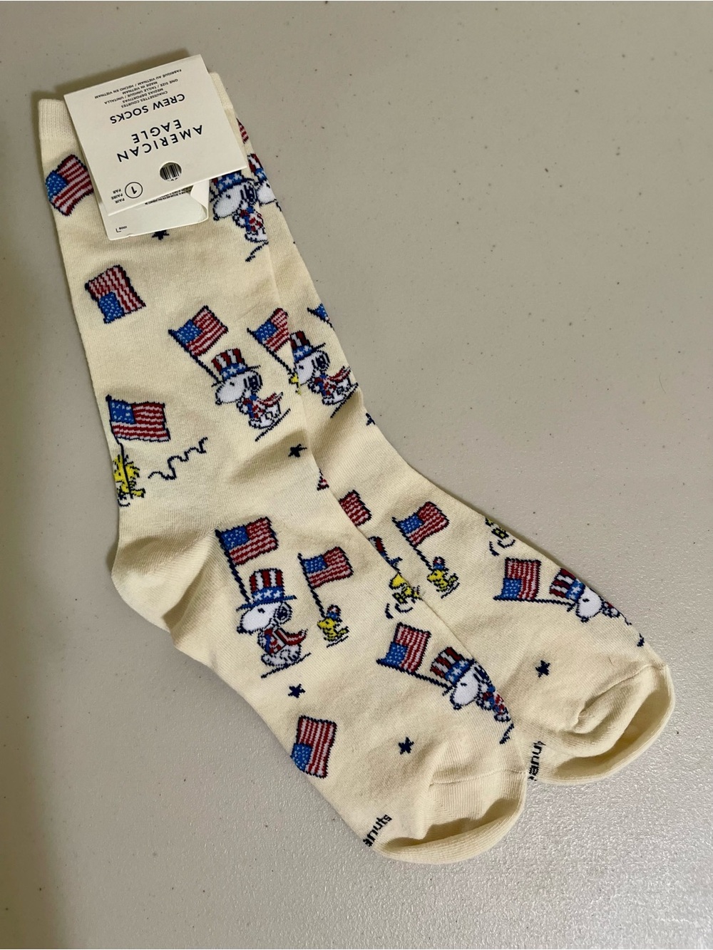 American Eagle patriotic July 4 Snoopy USA flag crew socks OS